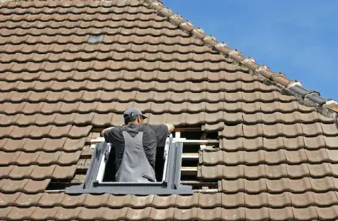 Pose de velux à Bessières